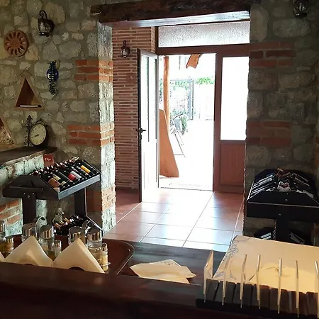 Hotel Bujtina Ollga-3