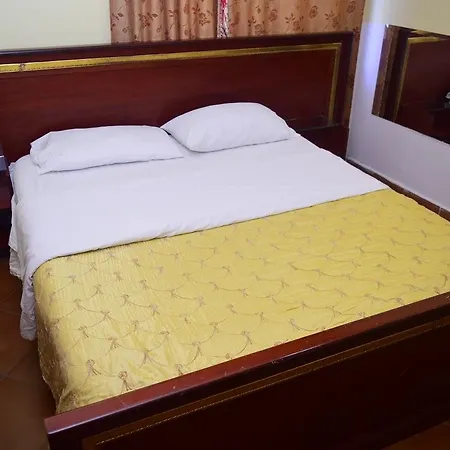 Hotel Deja-2