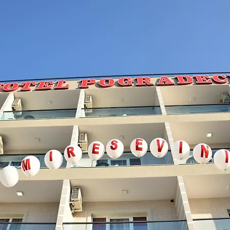 Hotel Pogradeci 2-3