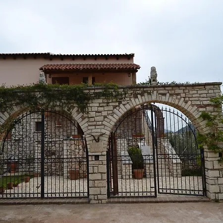 Villa Qarri-3