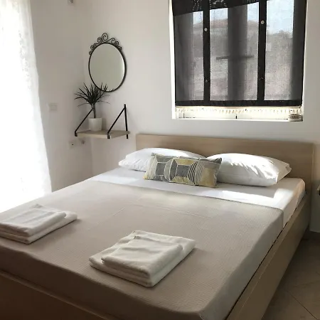Aloe Vera Apartments-3