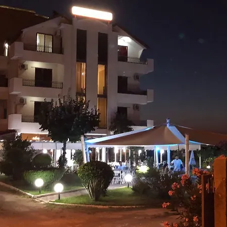 Hotel President-2