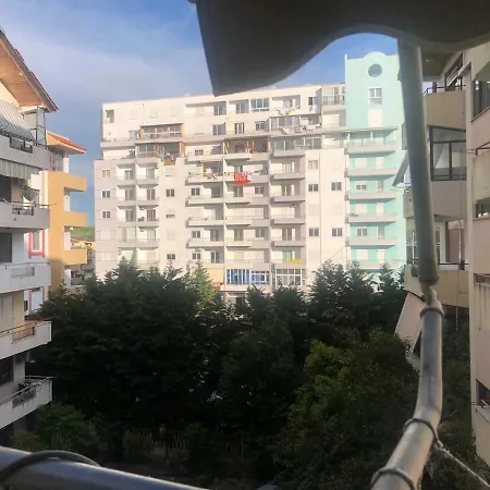 Kevin'S Apartment 100M From The Beach-3