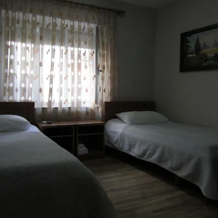 Salku Serviced Rooms-3