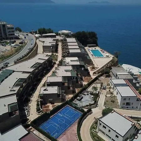 Aneta'S Beach House-3