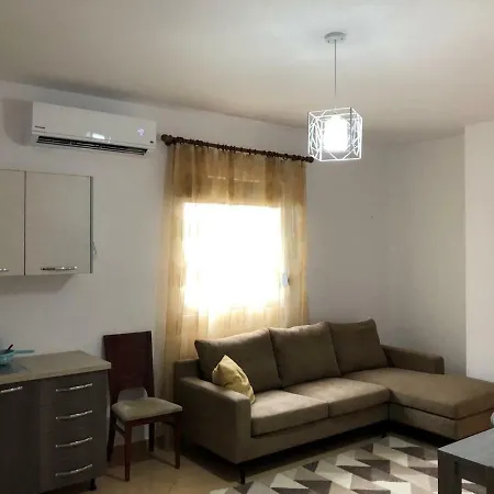 Center Apartment-3