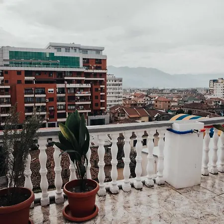 Shkodra Apartment With Amazing View In The City Center-2