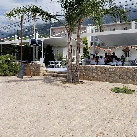 Vela E Bardhe-3