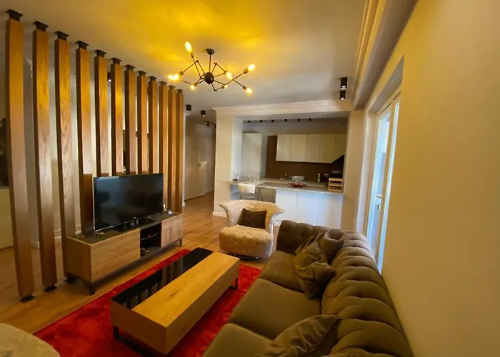 Mel'S Place Tirana