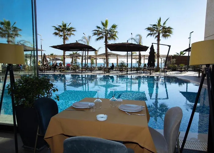 Royal G Hotel & Spa 4 Star Durrës mit 5 Sternen