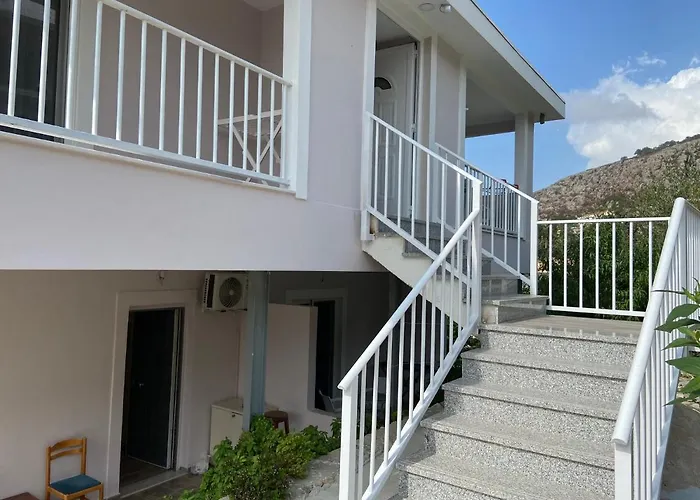 Hotel Persephone Himare