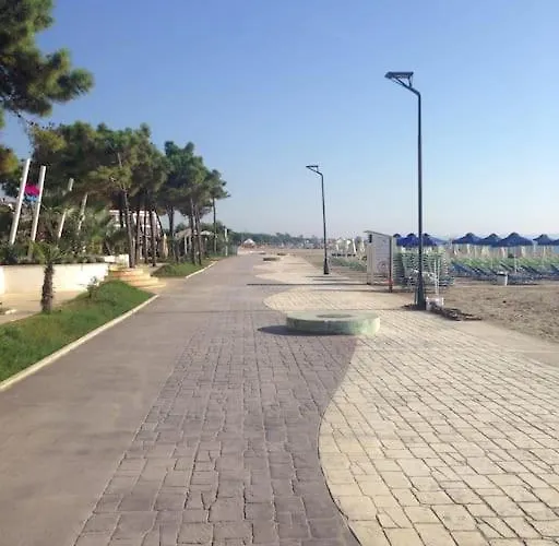 Charming Apartment, Sea View Durres Golem
