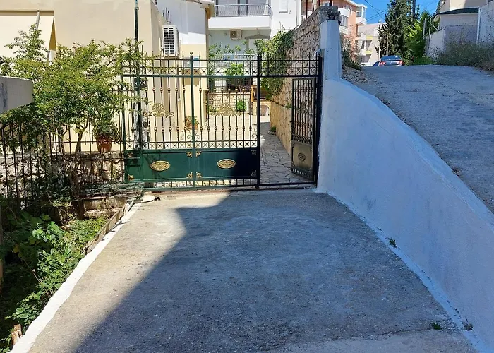The Sun House Apartment Sarande