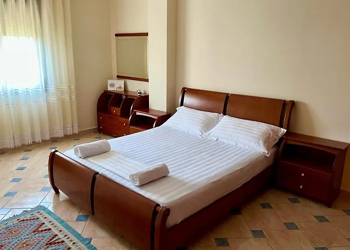 Haustierfreundliches Gold Apartment Vlorë