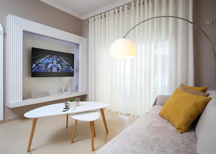 Tafa Deluxe Apartment Vlorë