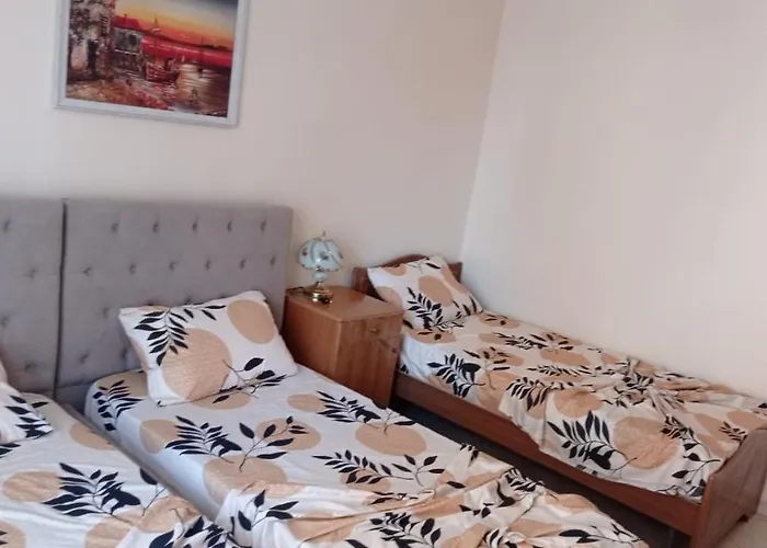 Boutique Andi'S Apartament Appartamento Tirana