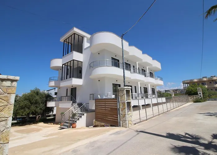 J&B Hotel Ksamil
