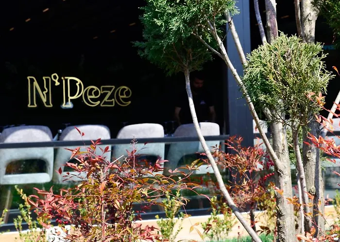 N'Peze Hotel Laknas