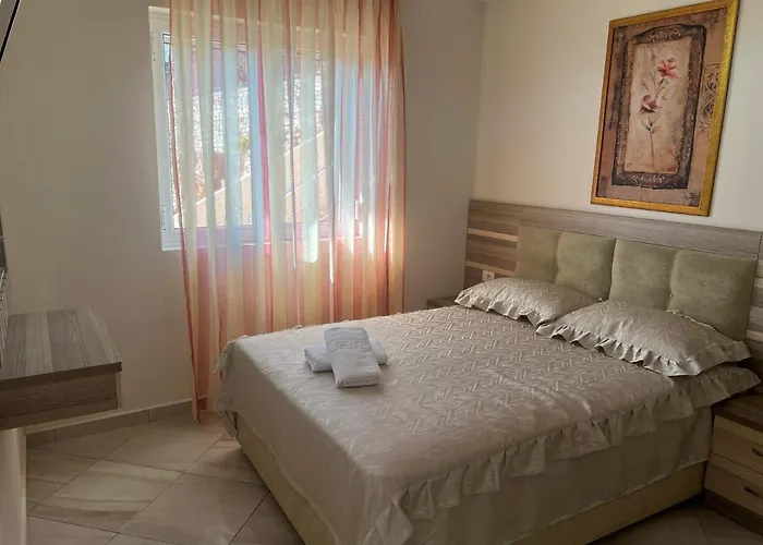 Boutique Lovely Anna'S Apartments Sarandë