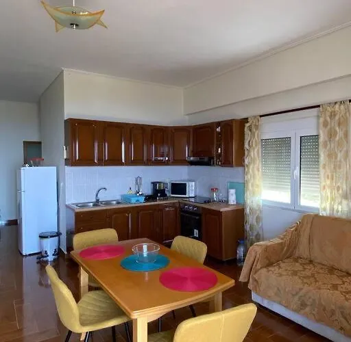 Appartamento Drimadhe: Spacious And All-Comfort Sea-View Appt Dhërmi