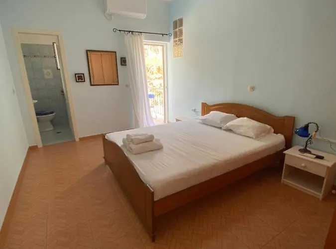 Room For 2 Sarande