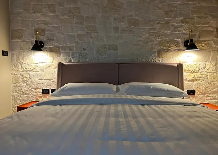 Hotel Bujtina Apsus Berat