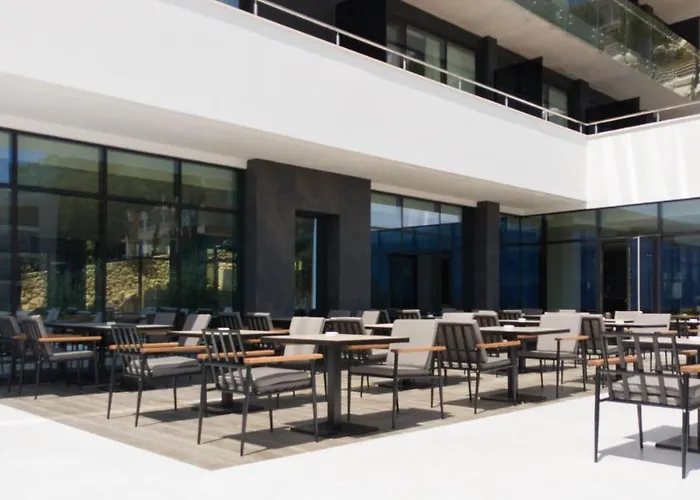 Mango Luxury Resorts Sarande