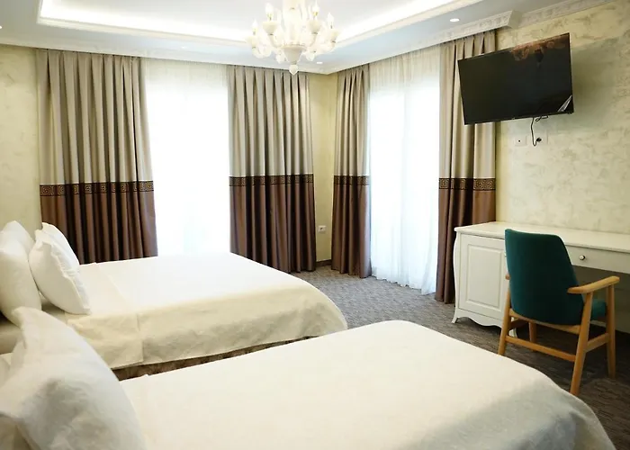 Hotel Eiffel Tirana