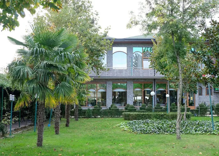 Boutique Buna Park Hotel Berdic e Siperme