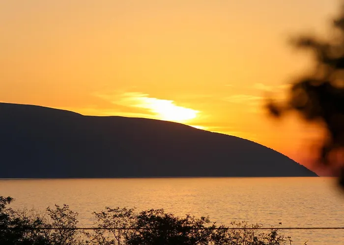 Aqua Blue Hotel Vlore