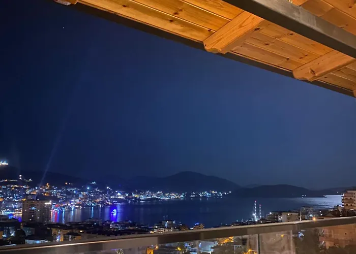 Crown Villa Sarande