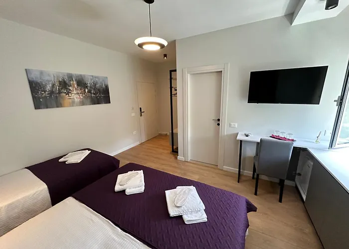 Soin Rooms Tirana