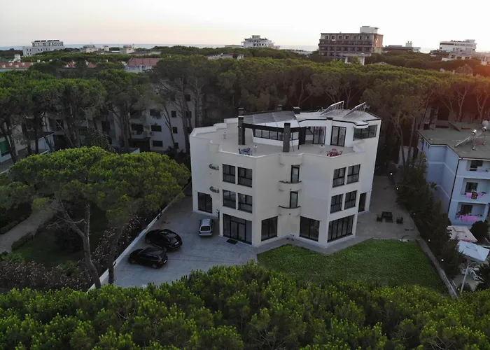 The Honeycomb Boutique Hotel Golem 