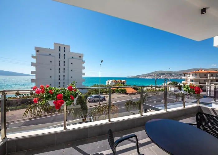 Azure Inn Hotel Sarande