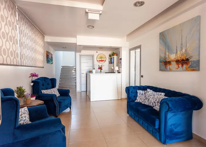 Dhima Hotel Himarë