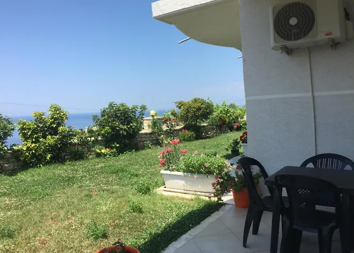 Ferienwohnungen in Ksamil