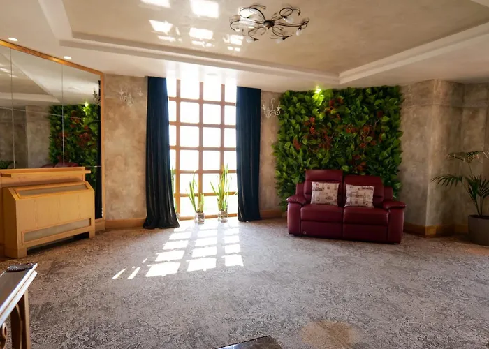 Hotel Agroturizem Kodra E Kuajve Škalngur