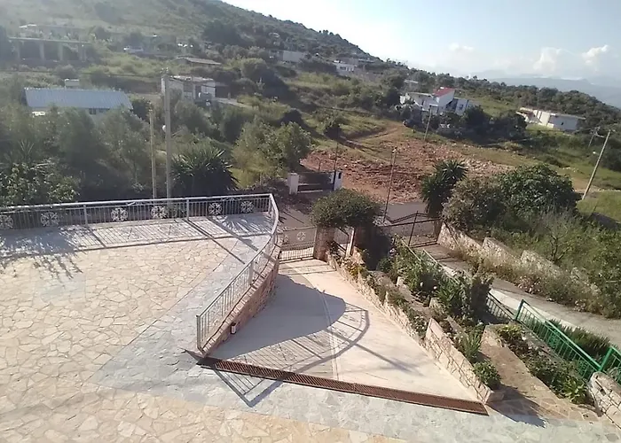 Jasmina Apartments Ksamil