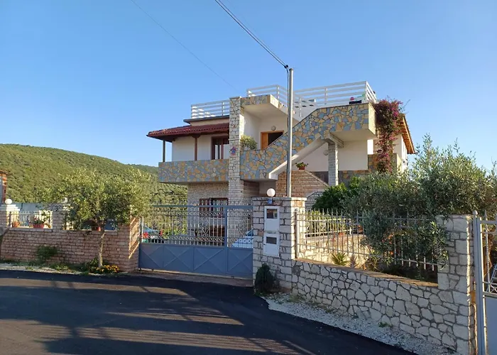 Pellumb Apartments Ksamil che accetta animali