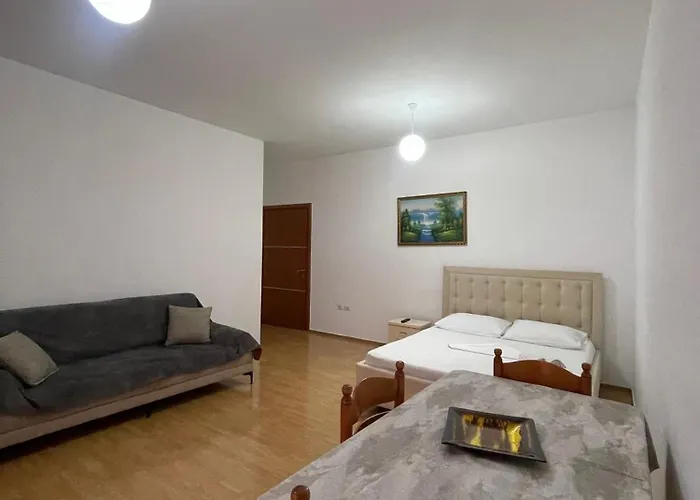 Keivi Guesthouse Sarande