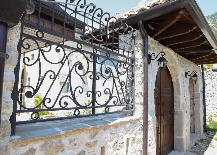 The House Of Dollma , Inside Kruja Castle Hotel