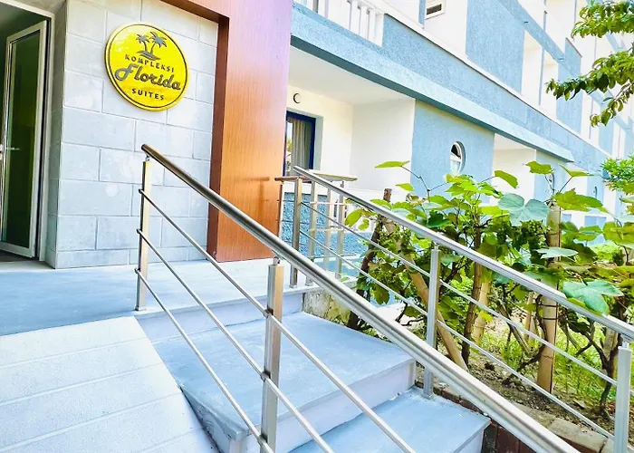 Floridas Beach Suites Durres