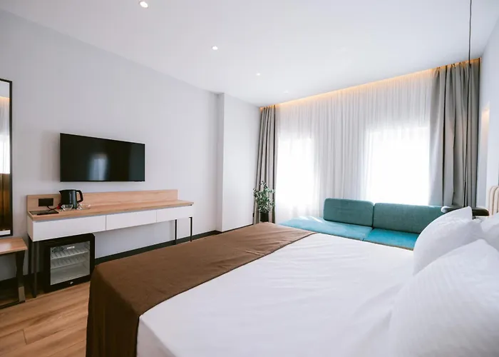 Tribute Hotel Shkoder
