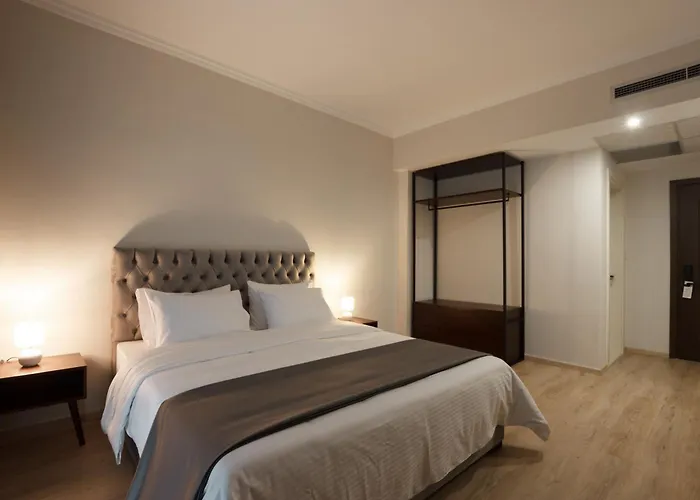 El Nacional Hotel Goranxi