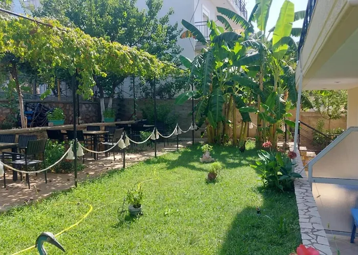 J&B Rooms Dhërmi