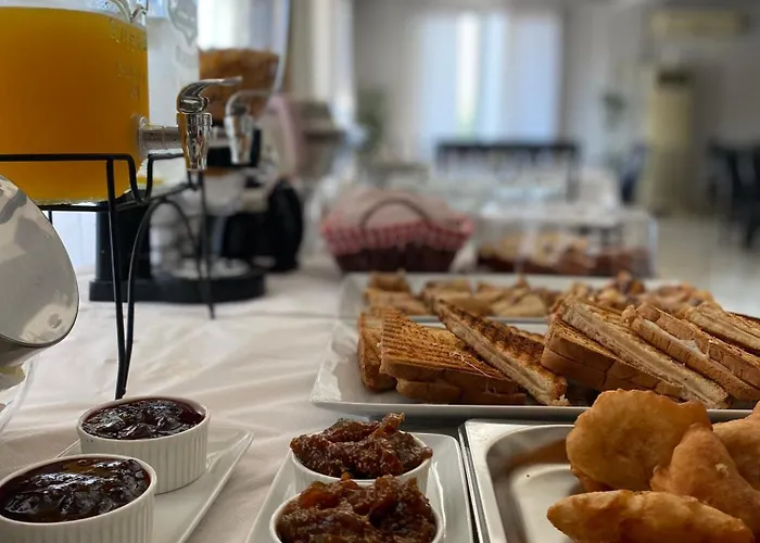 Astoria Rooms Sarande