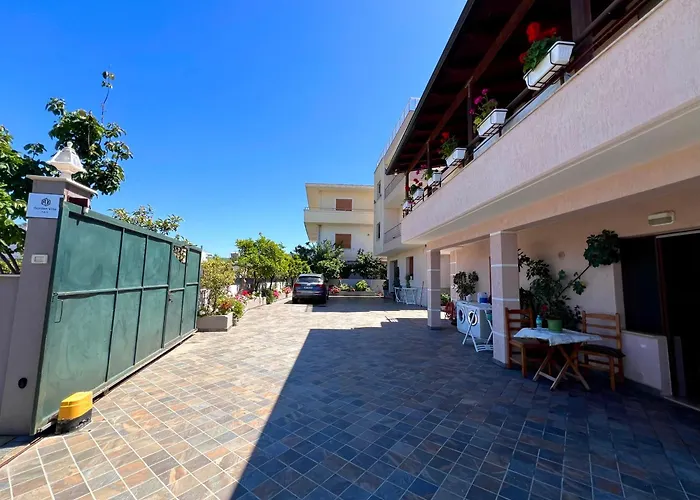 Garden Villa Vlore A&X