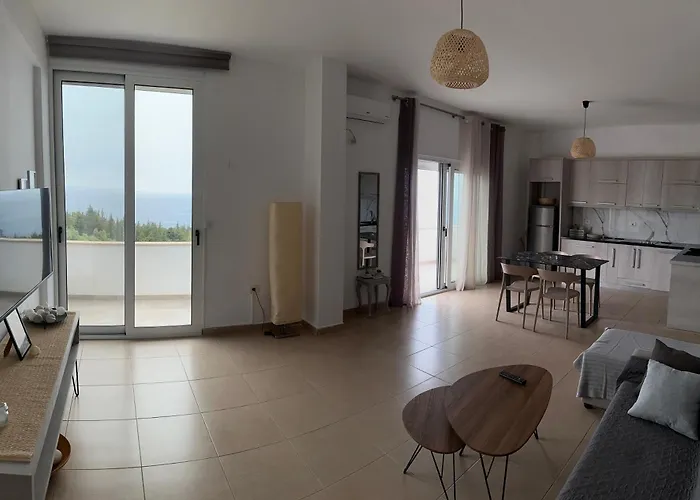 Dora'S Apartment Dhërmi