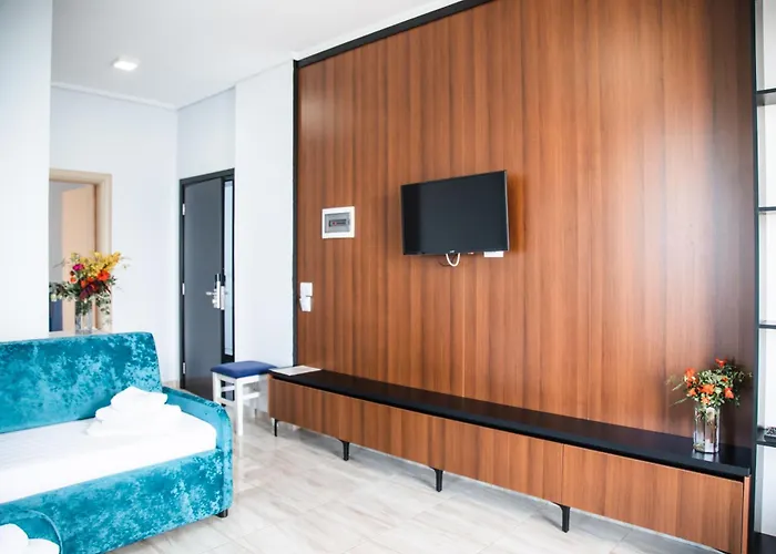 Boutique Vila E Bardhe Butique Hotel Sarandë