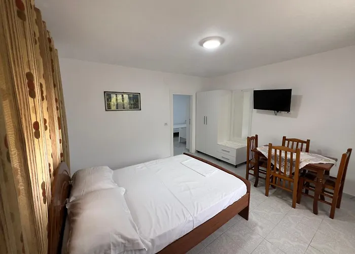 Pet friendly Guest House Vlore